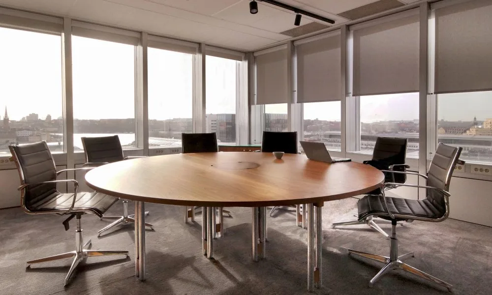 Meeting room table